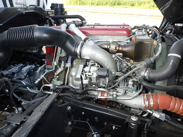 日野 令和7年式 格納ゲート付き冷凍バン 車検付き|中古トラックの販売・買取・査定のアイナビ