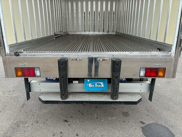 ワンオーナーワイドロング東プレR404AスムーサーAT4t8t|中古トラックの販売・買取・査定のアイナビ