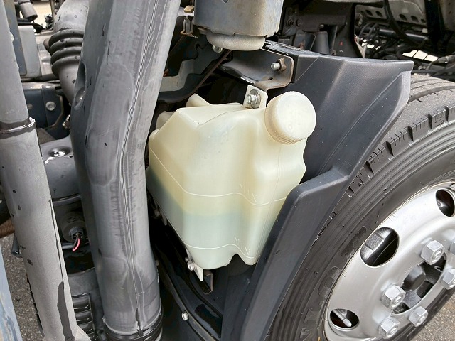 ワンオーナーワイドロング東プレR404AスムーサーAT4t8t|中古トラックの販売・買取・査定のアイナビ