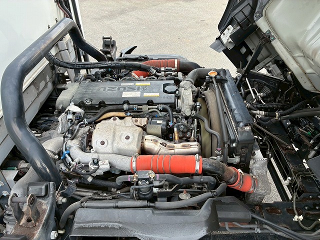 ワンオーナーワイドロング東プレR404AスムーサーAT4t8t|中古トラックの販売・買取・査定のアイナビ