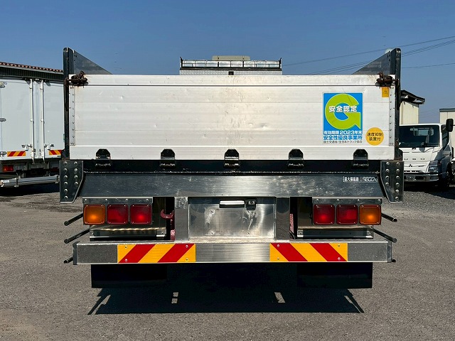 3軸1デフ★KS-!★スス焼き不要★エンジンリターダ★7速MT|中古トラックの販売・買取・査定のアイナビ