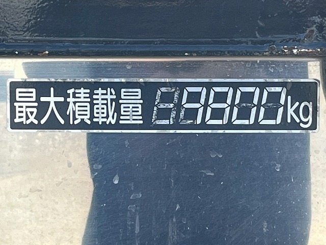 3軸1デフ★KS-!★スス焼き不要★エンジンリターダ★7速MT|中古トラックの販売・買取・査定のアイナビ