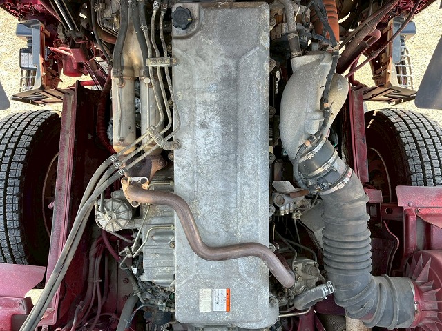 3軸1デフ★KS-!★スス焼き不要★エンジンリターダ★7速MT|中古トラックの販売・買取・査定のアイナビ