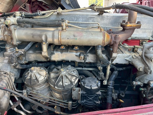 3軸1デフ★KS-!★スス焼き不要★エンジンリターダ★7速MT|中古トラックの販売・買取・査定のアイナビ