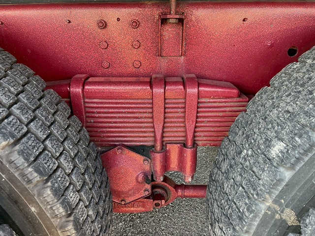 3軸1デフ★KS-!★スス焼き不要★エンジンリターダ★7速MT|中古トラックの販売・買取・査定のアイナビ