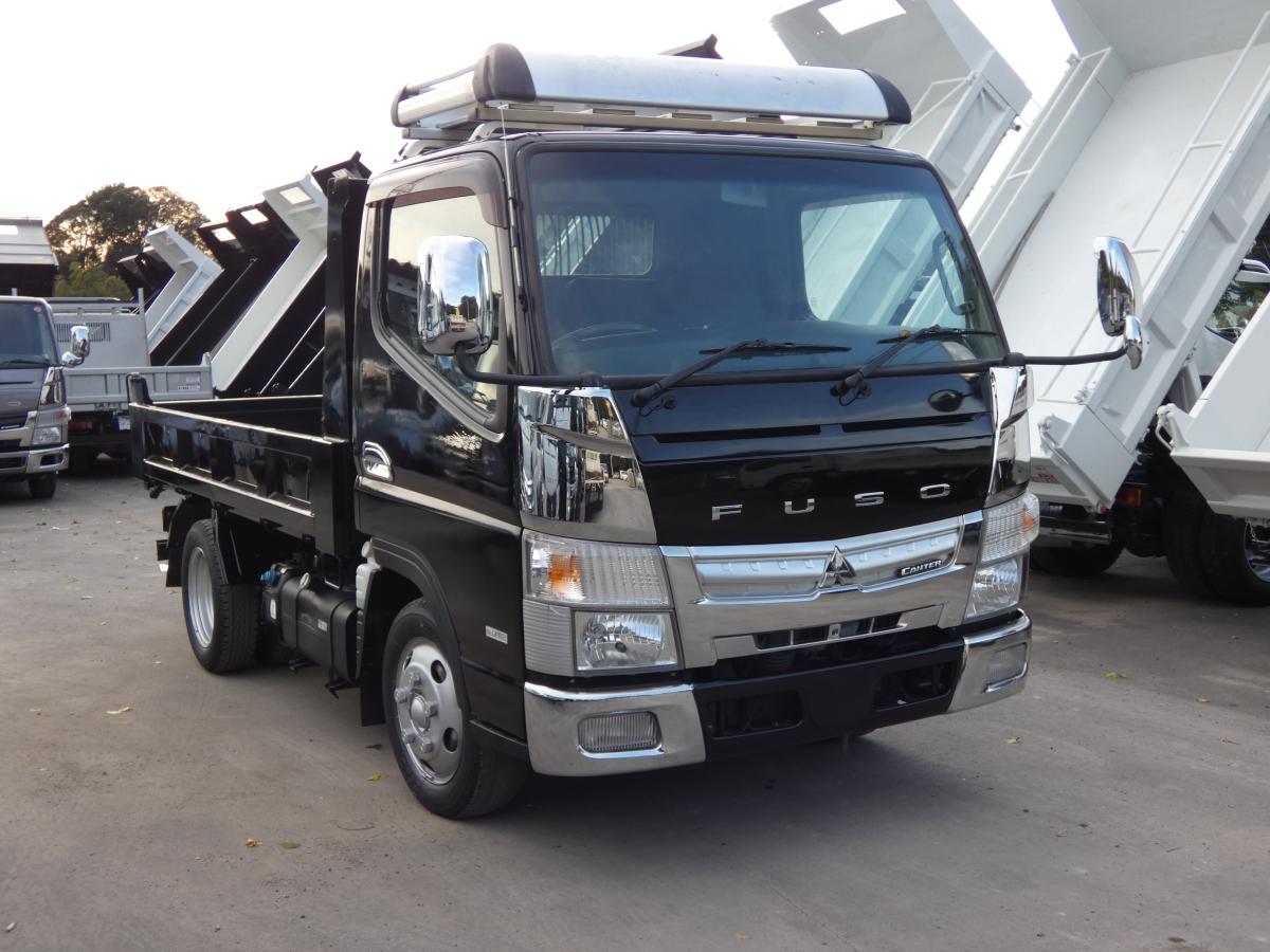 2トン マニュアル ダンプ 251034|中古トラックの販売・買取・査定のアイナビ