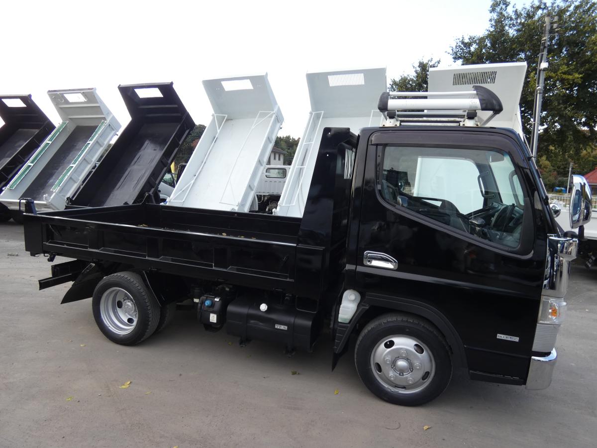 2トン マニュアル ダンプ 251034|中古トラックの販売・買取・査定のアイナビ