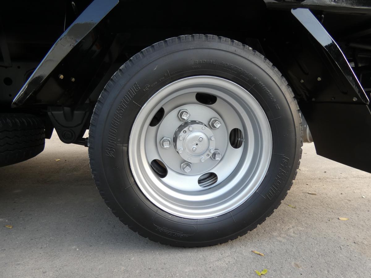 2トン マニュアル ダンプ 251034|中古トラックの販売・買取・査定のアイナビ