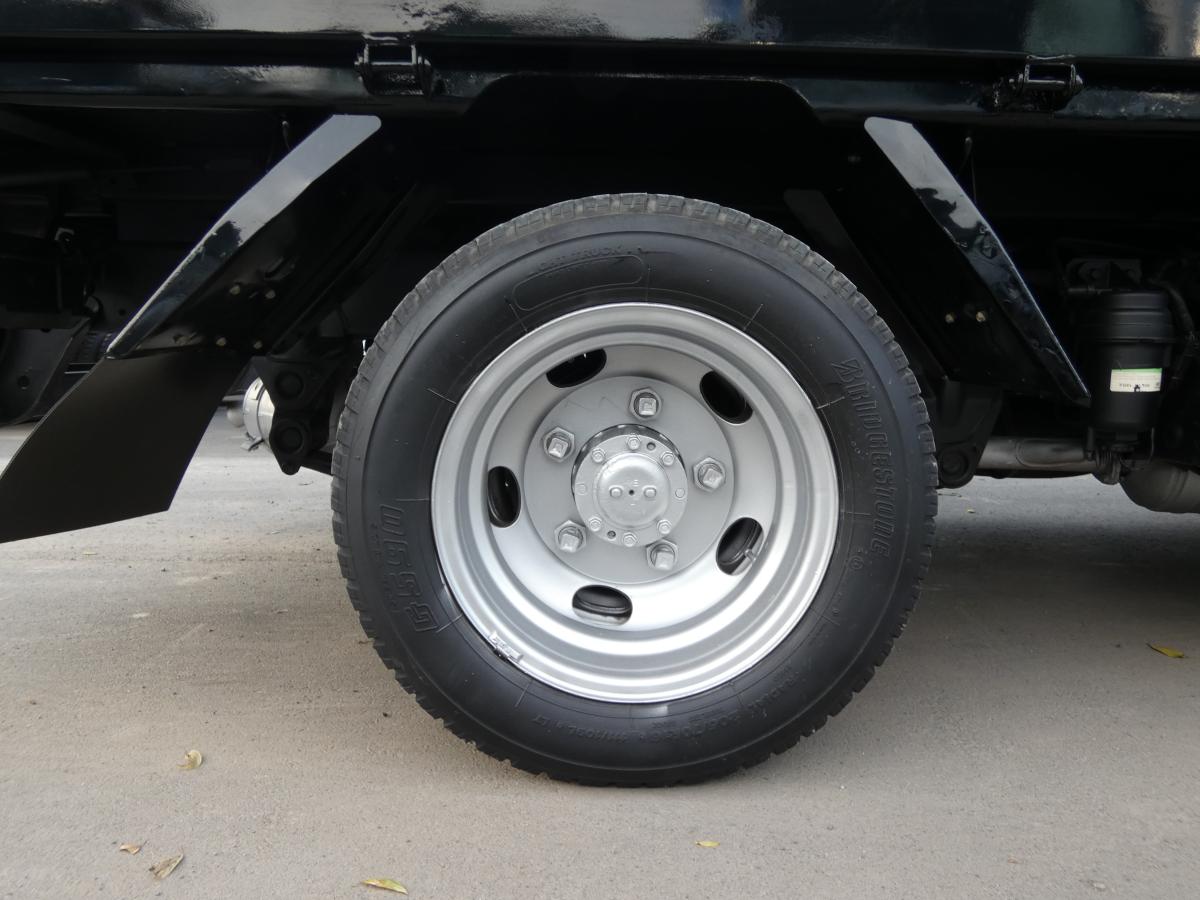 2トン マニュアル ダンプ 251034|中古トラックの販売・買取・査定のアイナビ