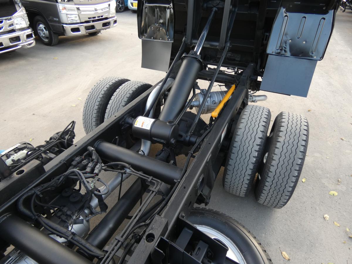 2トン マニュアル ダンプ 251034|中古トラックの販売・買取・査定のアイナビ