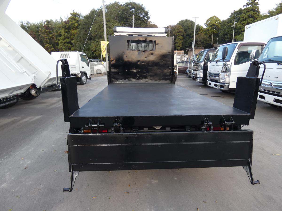 2トン マニュアル ダンプ 251034|中古トラックの販売・買取・査定のアイナビ