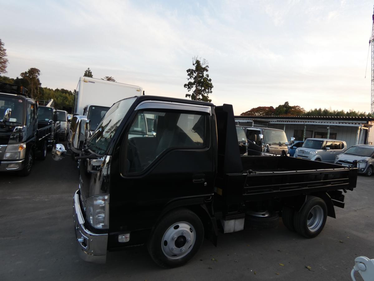 2トン マニュアル ダンプ 251035|中古トラックの販売・買取・査定のアイナビ
