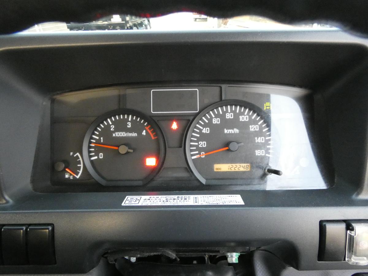 2トン マニュアル ダンプ 251035|中古トラックの販売・買取・査定のアイナビ