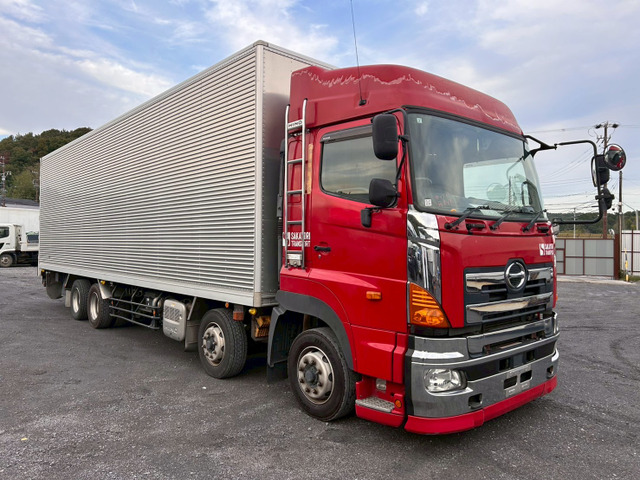 【ハイルーフ×センターロール×7速MT】日野/プロフィア|中古トラックの販売・買取・査定のアイナビ