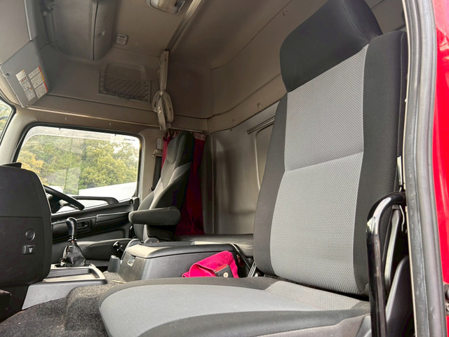 【ハイルーフ×センターロール×7速MT】日野/プロフィア|中古トラックの販売・買取・査定のアイナビ