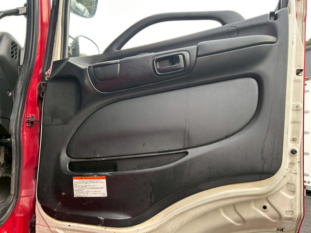 【ハイルーフ×センターロール×7速MT】日野/プロフィア|中古トラックの販売・買取・査定のアイナビ