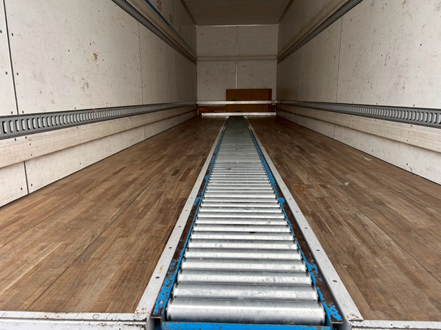 【ハイルーフ×センターロール×7速MT】日野/プロフィア|中古トラックの販売・買取・査定のアイナビ