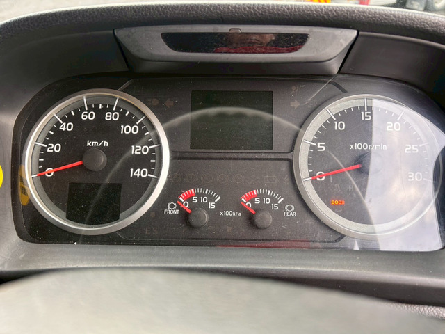 【ハイルーフ×センターロール×7速MT】日野/プロフィア|中古トラックの販売・買取・査定のアイナビ