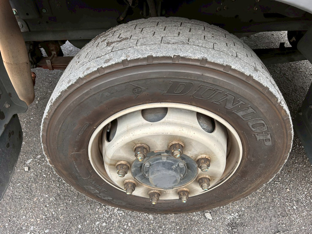 【ハイルーフ×センターロール×7速MT】日野/プロフィア|中古トラックの販売・買取・査定のアイナビ