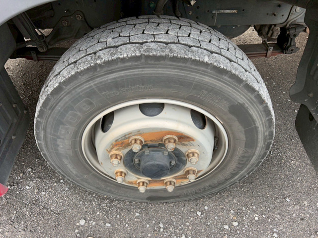 【ハイルーフ×センターロール×7速MT】日野/プロフィア|中古トラックの販売・買取・査定のアイナビ