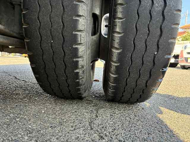 いすゞ 平ボディ|中古トラックの販売・買取・査定のアイナビ