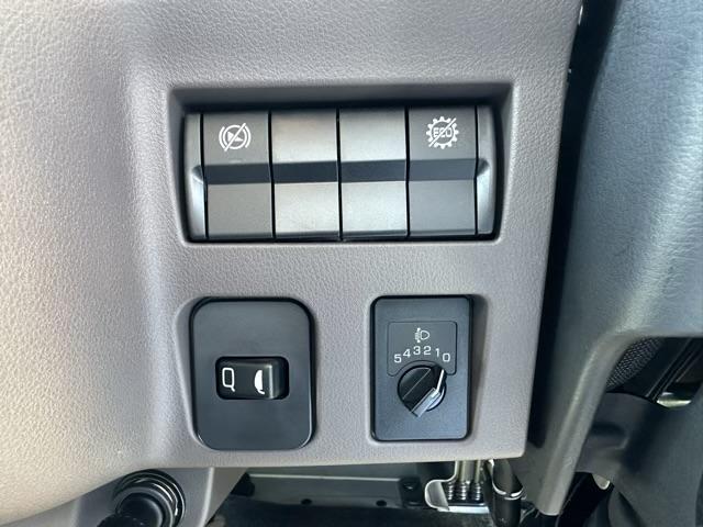 三菱ふそう Wキャブ キャンター|中古トラックの販売・買取・査定のアイナビ