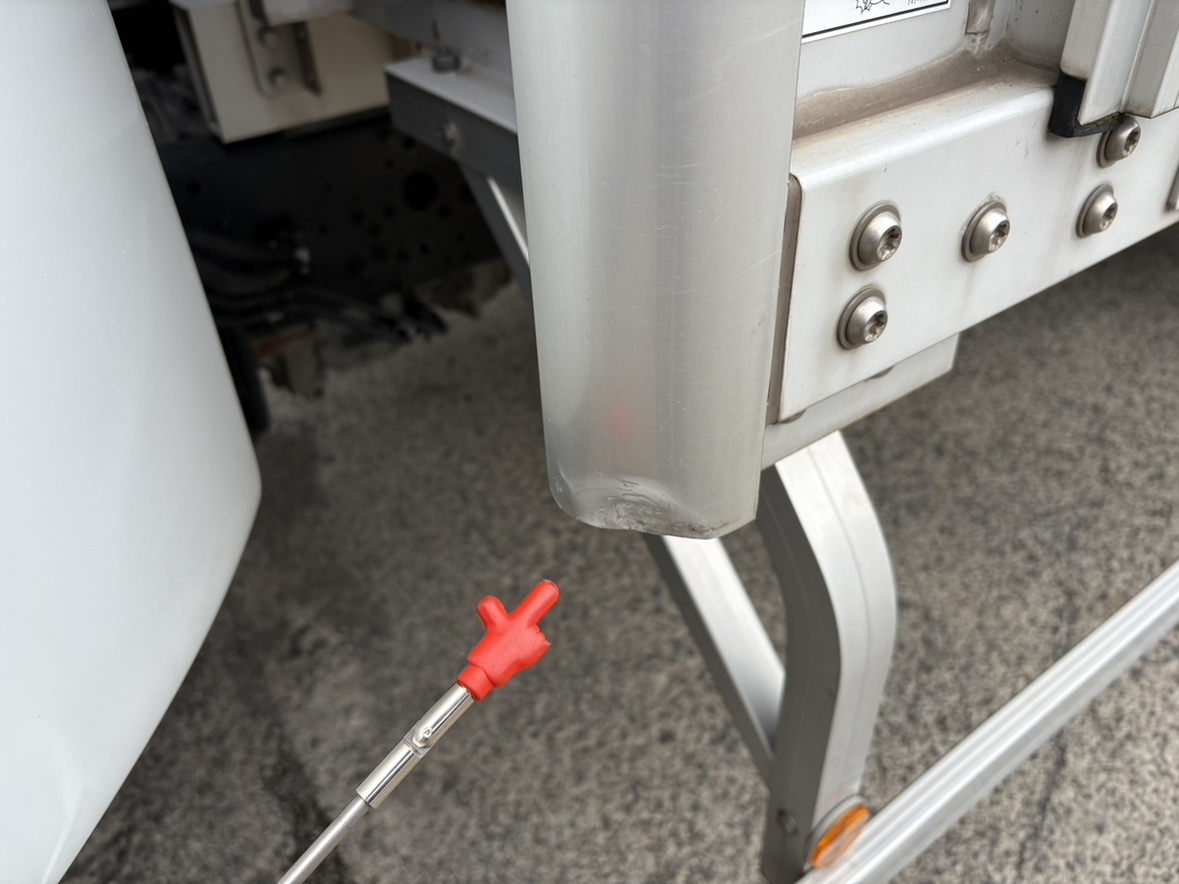 H30年式、ファイター、アルミウイング、格納ゲート付き、車検付|中古トラックの販売・買取・査定のアイナビ