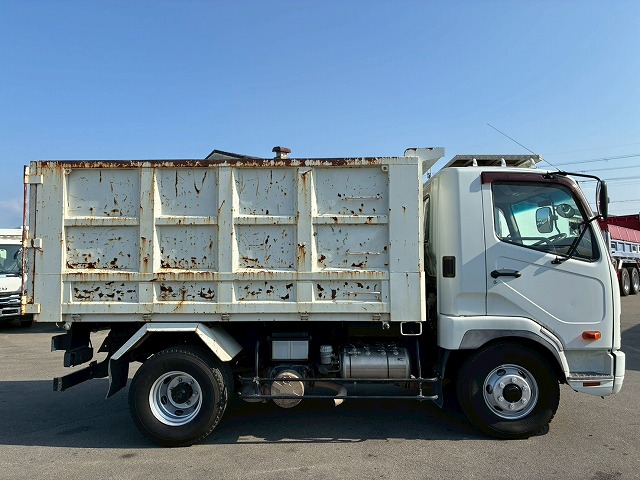 保証対象車両ベッドレスリアゲート観音扉220馬力|中古トラックの販売・買取・査定のアイナビ