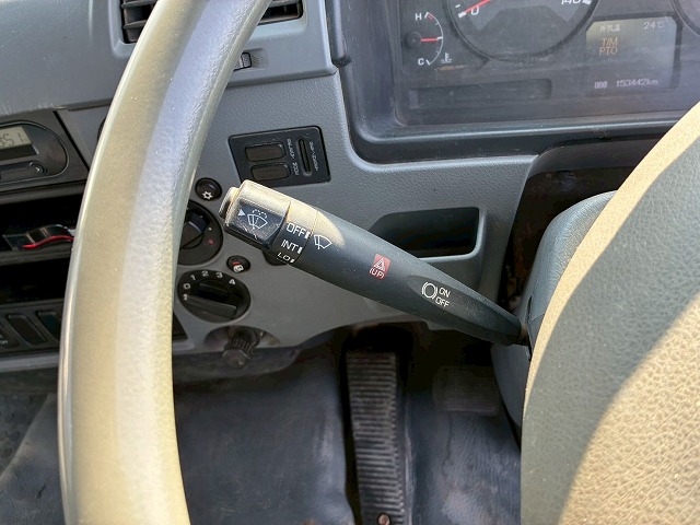 保証対象車両ベッドレスリアゲート観音扉220馬力|中古トラックの販売・買取・査定のアイナビ