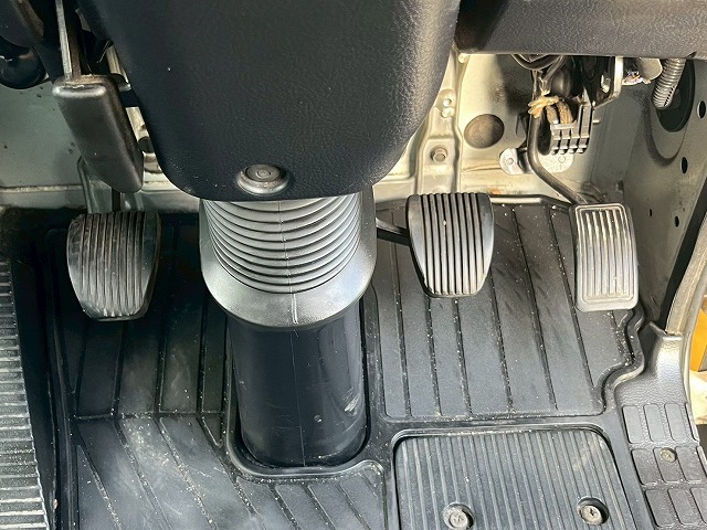 -30℃低温設定★格納式パワーゲート★フルワイド★後輪エアサス|中古トラックの販売・買取・査定のアイナビ