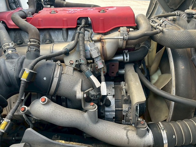 -30℃低温設定★格納式パワーゲート★フルワイド★後輪エアサス|中古トラックの販売・買取・査定のアイナビ