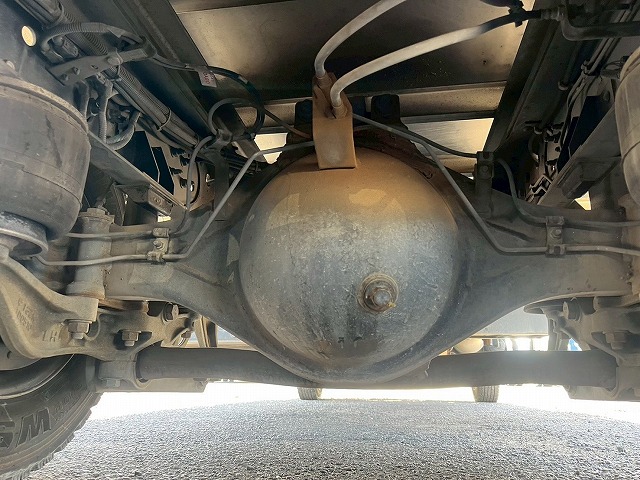 -30℃低温設定★格納式パワーゲート★フルワイド★後輪エアサス|中古トラックの販売・買取・査定のアイナビ