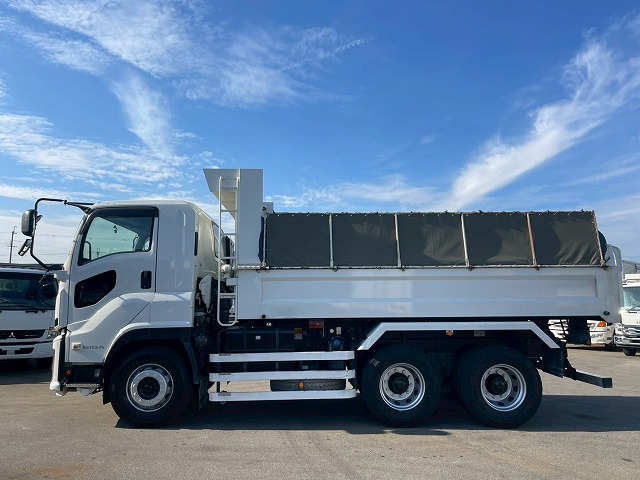 6×43軸2デフリーフサスペンション新明和工業510220|中古トラックの販売・買取・査定のアイナビ