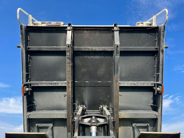 6×43軸2デフリーフサスペンション新明和工業510220|中古トラックの販売・買取・査定のアイナビ