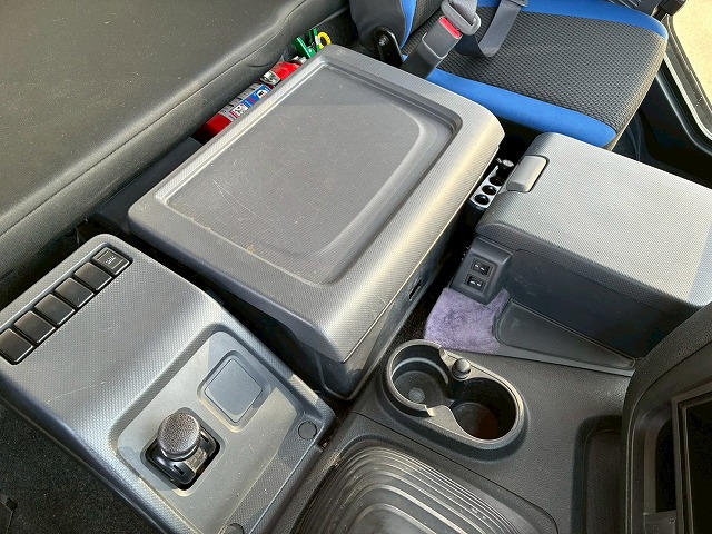 6×43軸2デフリーフサスペンション新明和工業510220|中古トラックの販売・買取・査定のアイナビ