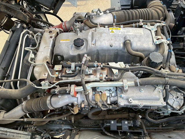 6×43軸2デフリーフサスペンション新明和工業510220|中古トラックの販売・買取・査定のアイナビ