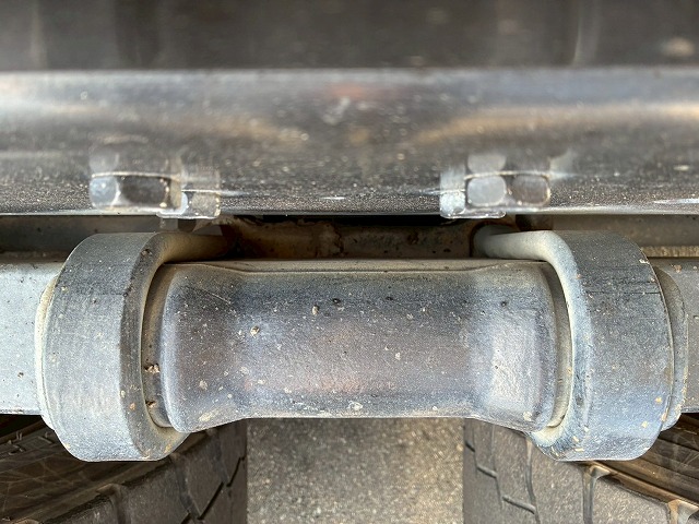 6×43軸2デフリーフサスペンション新明和工業510220|中古トラックの販売・買取・査定のアイナビ