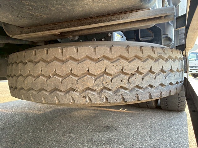 6×43軸2デフリーフサスペンション新明和工業510220|中古トラックの販売・買取・査定のアイナビ