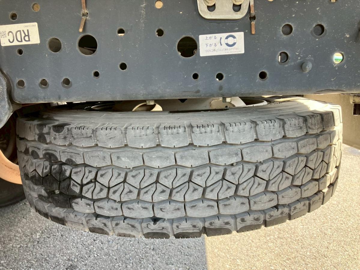 H29 ワイド/ロング 古河ユニック/4段 ラジコン|中古トラックの販売・買取・査定のアイナビ