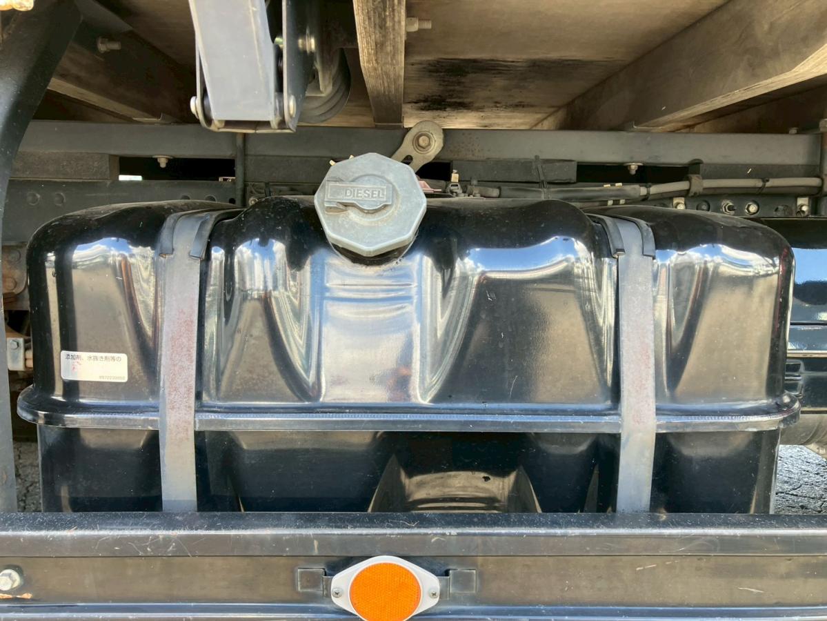 H29 ワイド/ロング 古河ユニック/4段 ラジコン|中古トラックの販売・買取・査定のアイナビ