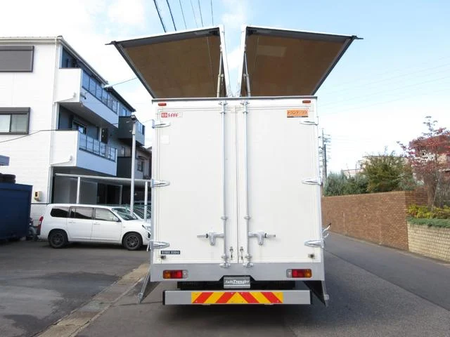 日野 ウイング車 デュトロ|中古トラックの販売・買取・査定のアイナビ