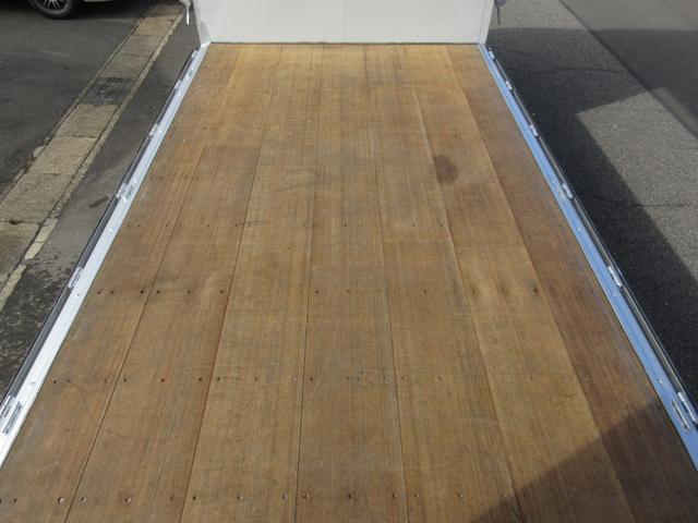 日野 ウイング車 デュトロ|中古トラックの販売・買取・査定のアイナビ