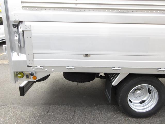 日野 ウイング車 デュトロ|中古トラックの販売・買取・査定のアイナビ