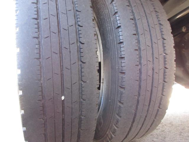 トヨタ バン車|中古トラックの販売・買取・査定のアイナビ