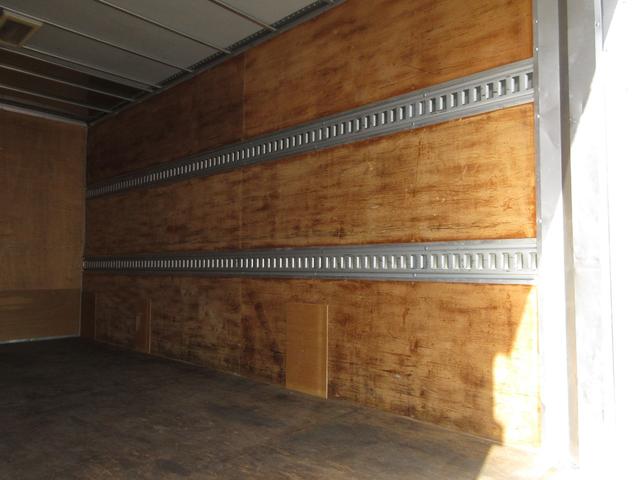 トヨタ バン車|中古トラックの販売・買取・査定のアイナビ