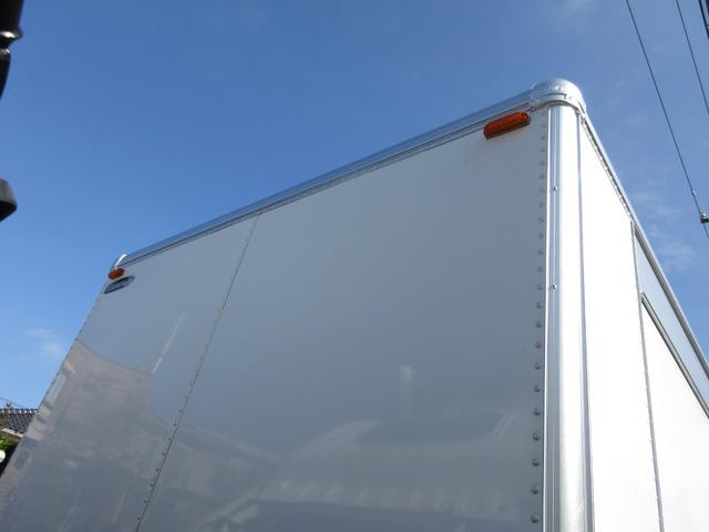 トヨタ バン車|中古トラックの販売・買取・査定のアイナビ