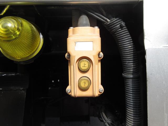 トヨタ バン車|中古トラックの販売・買取・査定のアイナビ