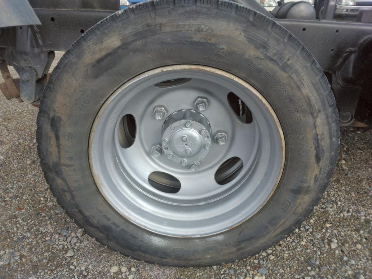 H20年 三菱キャンター3t低床深ダンプ No.1026|中古トラックの販売・買取・査定のアイナビ