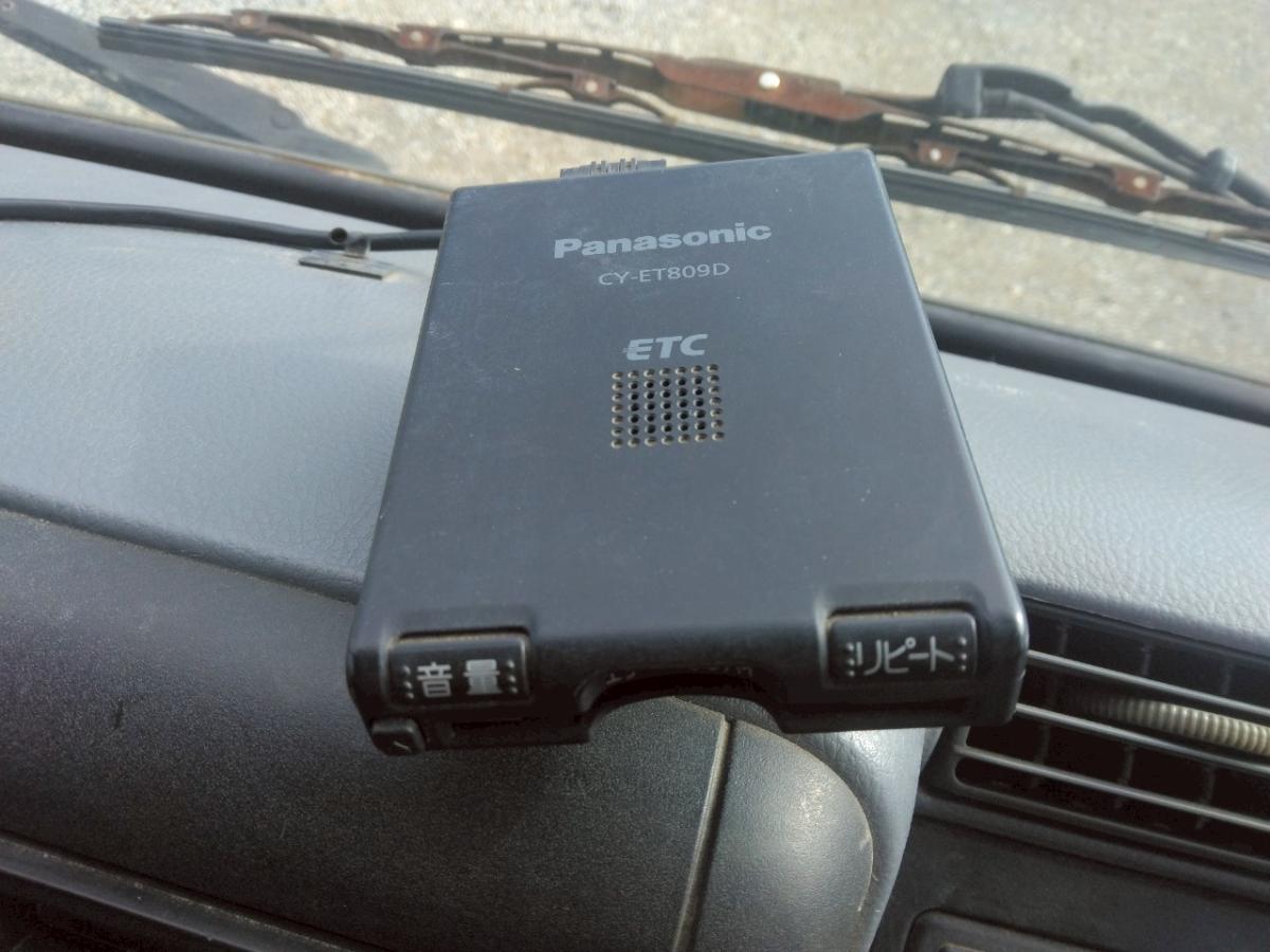 H20年 三菱キャンター3t低床深ダンプ No.1026|中古トラックの販売・買取・査定のアイナビ