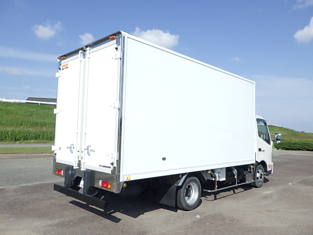 日野 平成25年式 冷凍バン スタンバイモータ付き|中古トラックの販売・買取・査定のアイナビ